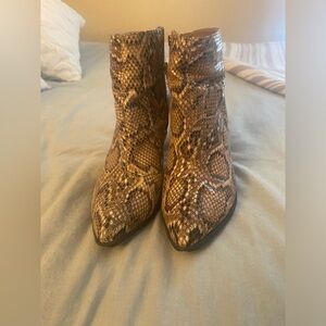 Steve Madden snake skin boots